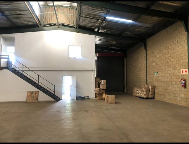 420M² WAREHOUSE TO LET IN MEADOWDALE